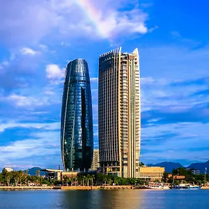 Hotel Novotel Premier River *****